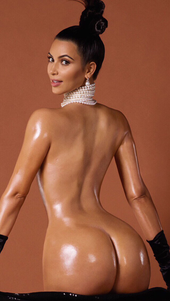 MNZLE Kim Kardashian Full Frontal SHoot 4